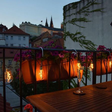 Apartman Mala Strana -Piece And Quiet Prague Extérieur photo
