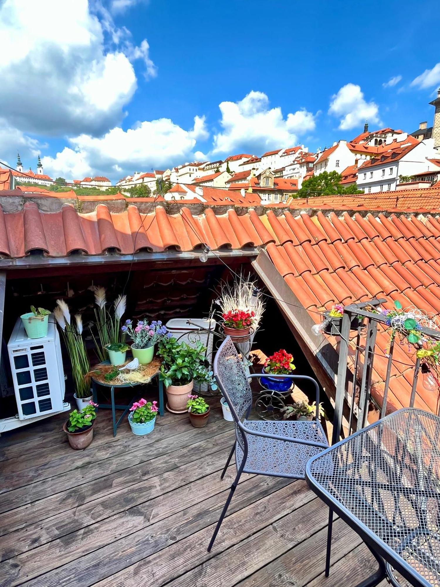 Apartman Mala Strana -Piece And Quiet Prague Extérieur photo